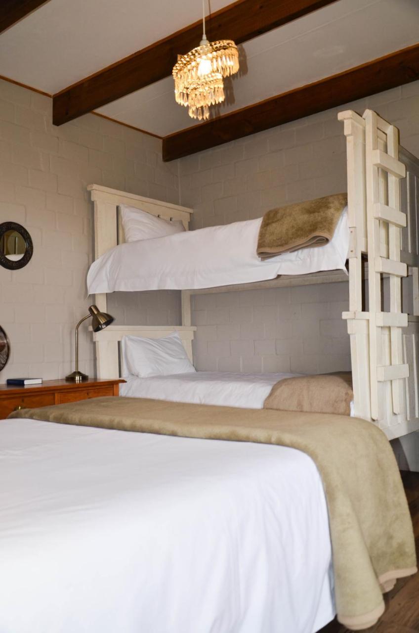 The Stables Accommodation Langebaan Exterior photo